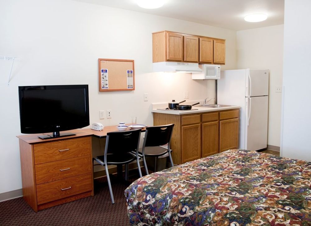 Woodspring Suites Sioux Falls Værelse billede